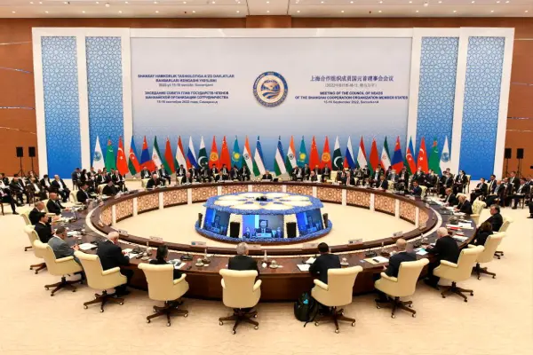 ایران در شانگهای و بریکس
